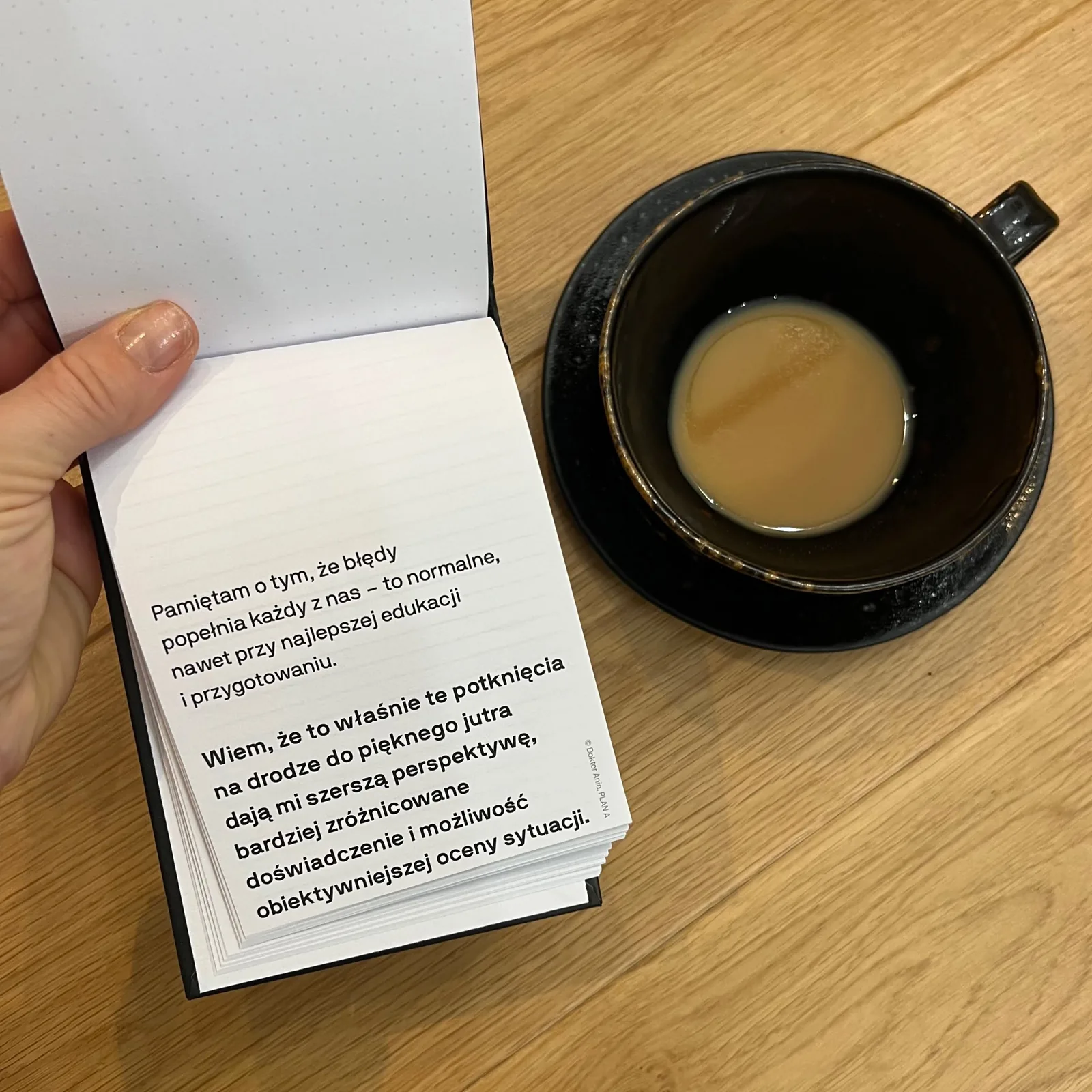 „Plan A”, zdjęcie ze środka